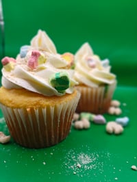 Image 1 of Lucky Marshmallow Cupcakes