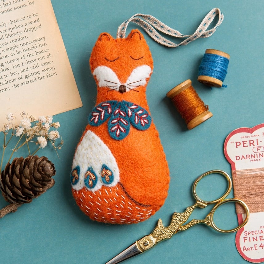 Image of Folk Fox Felt Craft Mini Kit