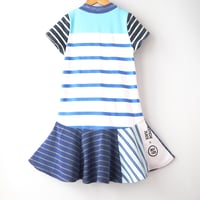 Image 13 of courtneycourtney x 1587 size 6/7 child short sleeve twirl dress blues stripe