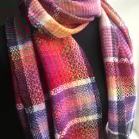 Image 3 of ‘Nanquidno’ hand woven scarf