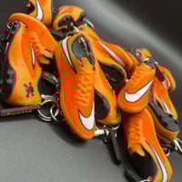 Image 4 of Hypervenom Phantom Orange