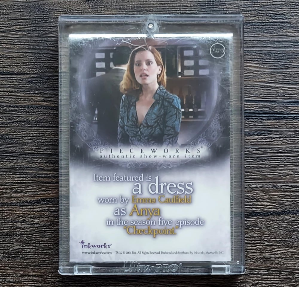 Buffy the Vampire Slayer & Angel Trading Card - Movie Memorabilia Swatches