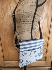 Image 5 of Linen Zippered Crossbody Purse - Neutral Stripe & Floral