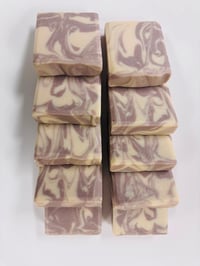 Image 4 of Apples & Lavender Shampoo & Body Bar