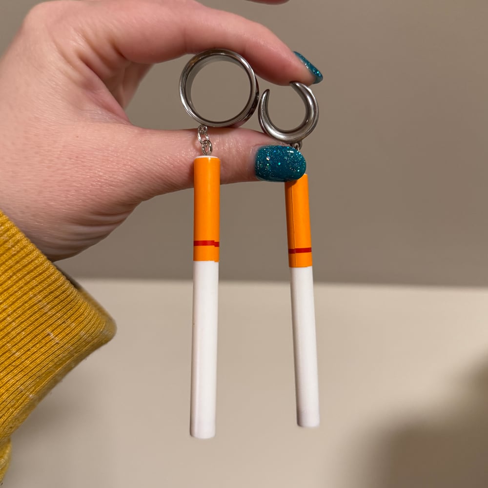 Image of Cigarette Dangles (sizes 4g-2")