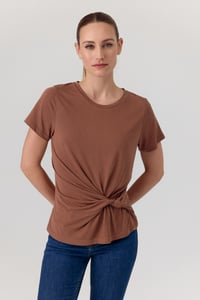 Image 1 of Camiseta Cassiane Marron