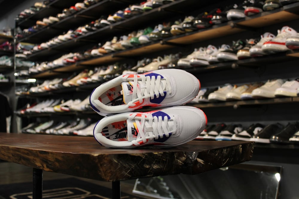 AIR MAX 90 "WHT/LASER ORANGE" WMNS