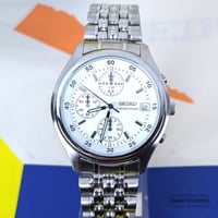 Image 3 of 2002 Seiko White Dial Quartz Racing Chronograph (V657-7100)