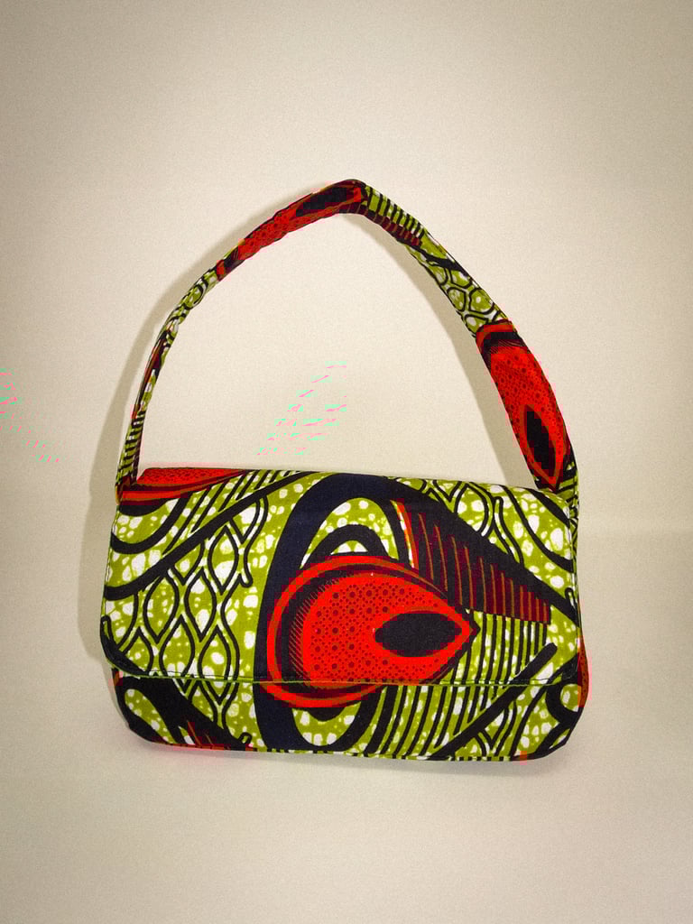 Thicker Than Puffy Baguette Bag Image 2