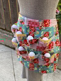 Image 2 of Adult egg gathering apron, flowers