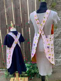 Image 5 of Adult cross back harvest and garden apron, farmer's market