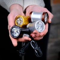 Image 1 of Lampe Sinewave Beacon 2 (chargeur USB intégré)