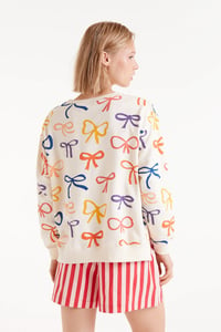 Image 3 of Sudadera estampado lazos 