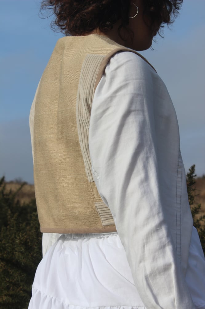Image of Folk Vest Tree