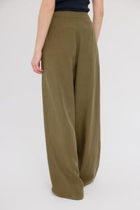 Image 2 of Pantalon Jeanne Kaki