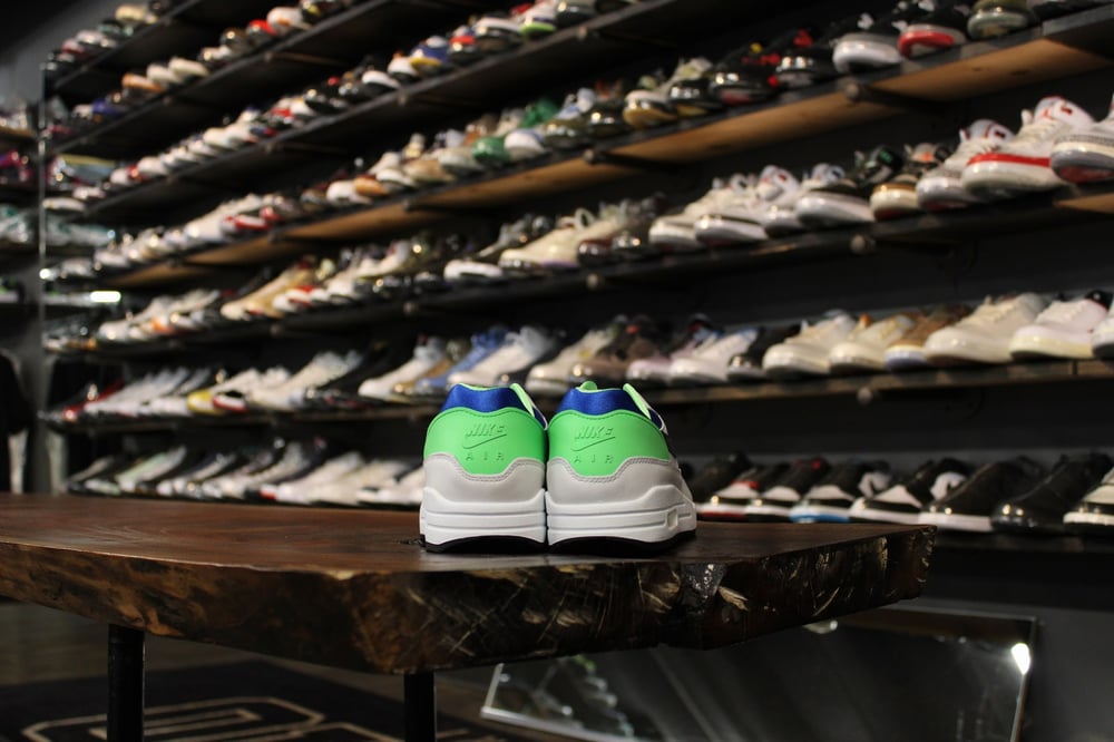 AIR MAX 1 DNA CH. 1 "WHT/SCREAM GREEN"