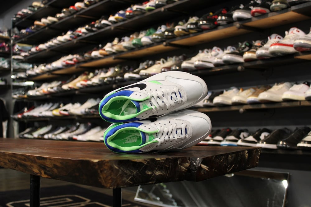 AIR MAX 1 DNA CH. 1 "WHT/SCREAM GREEN"