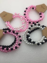 Image 3 of White & Pink pearl bracelets
