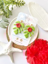 Monsterra Earrings 🌺