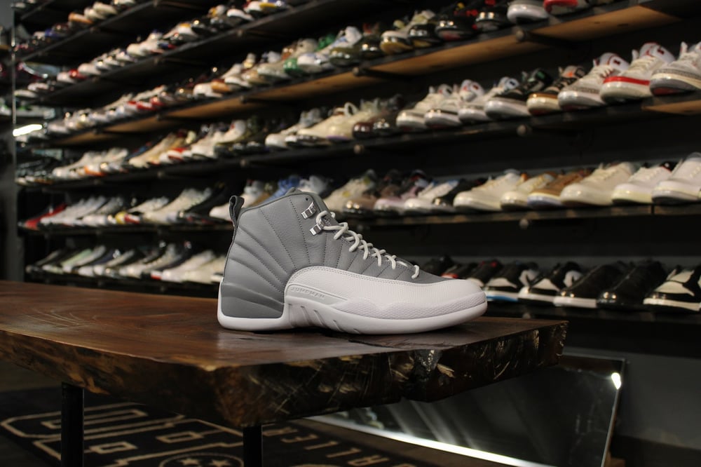 AIR JORDAN XII (12) "STEALTH GREY"