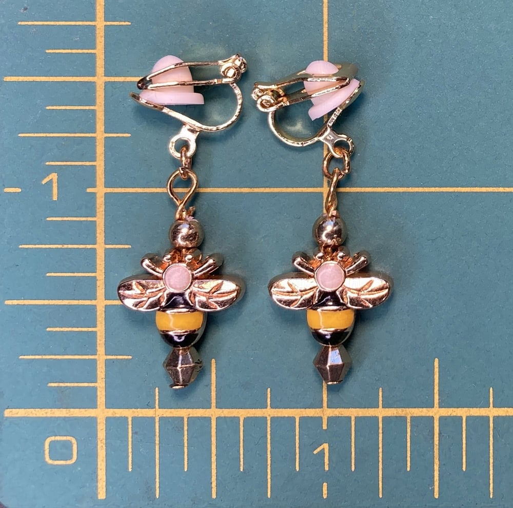 Buzzn' Bees