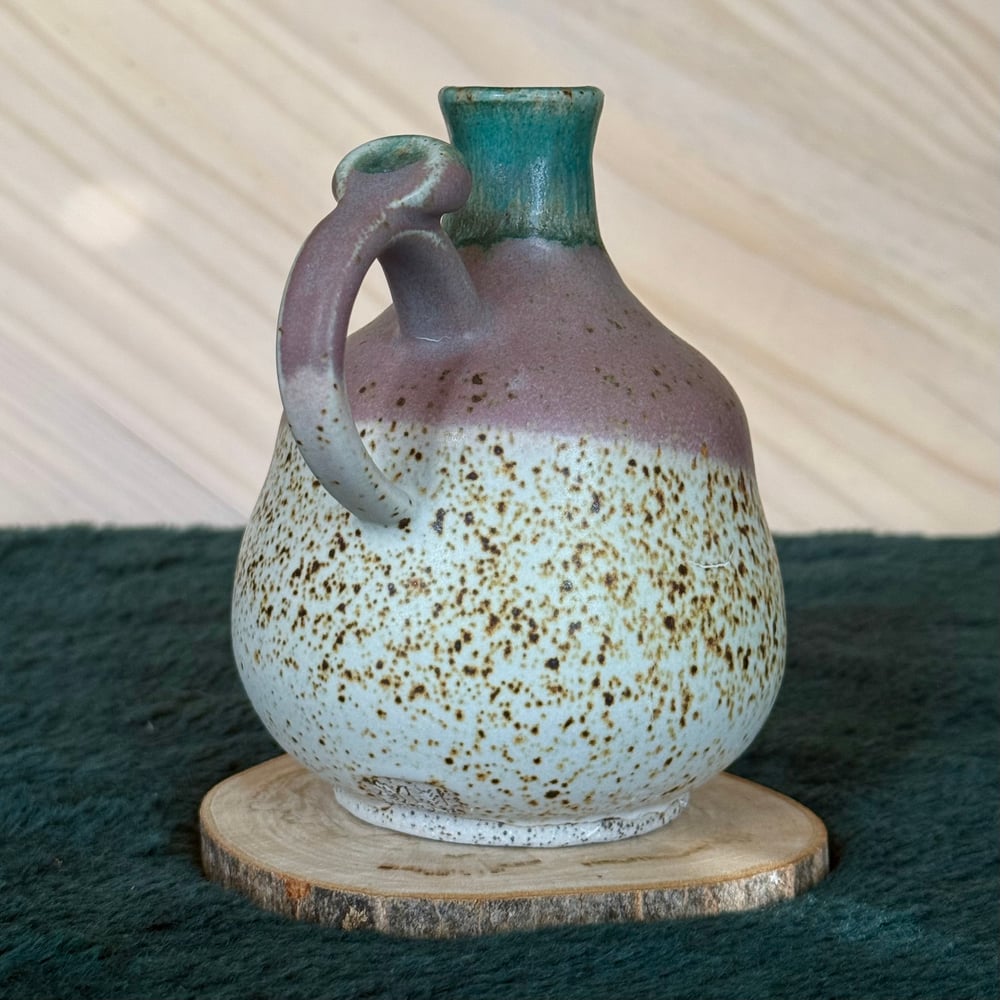 Image of OIL BOTTLE / 033