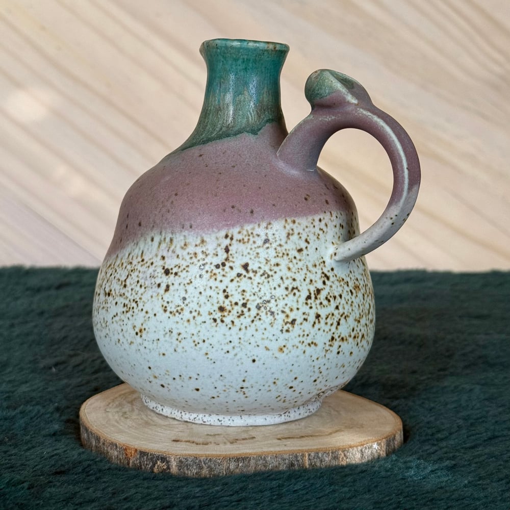 Image of OIL BOTTLE / 033
