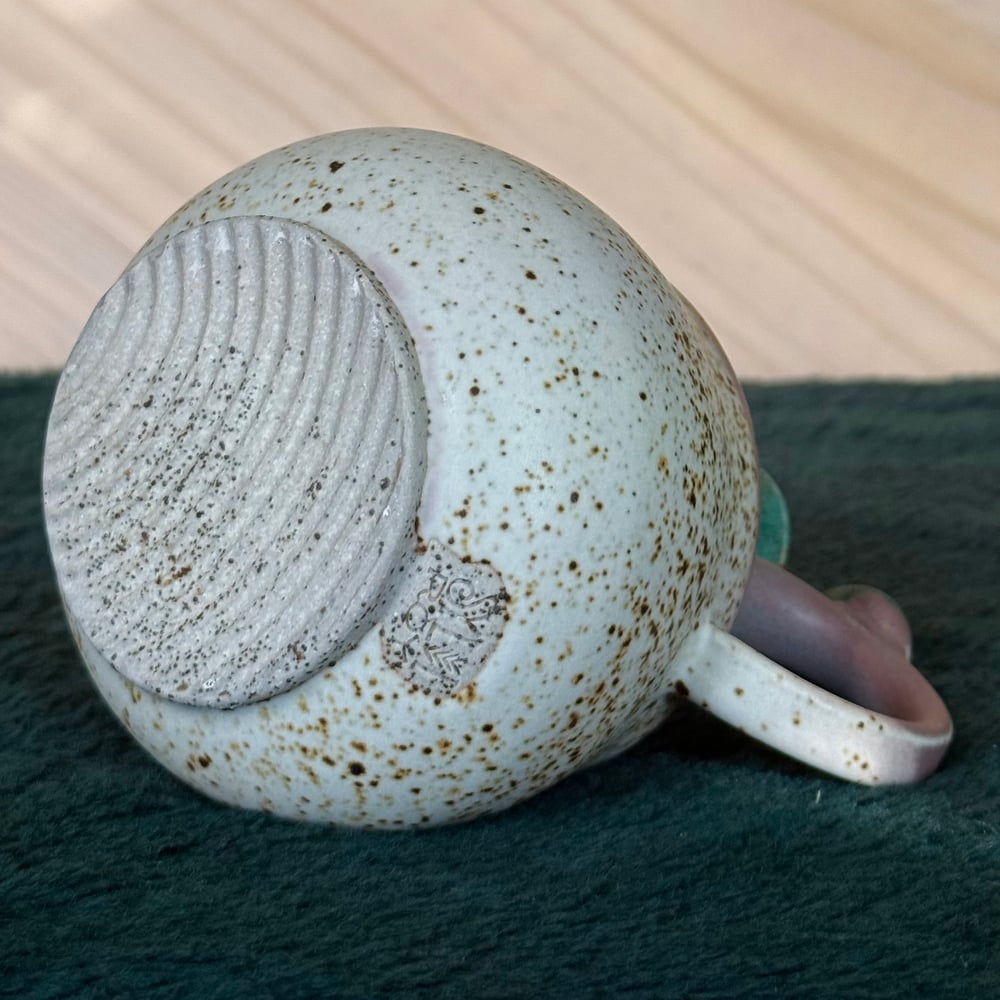 Image of OIL BOTTLE / 033