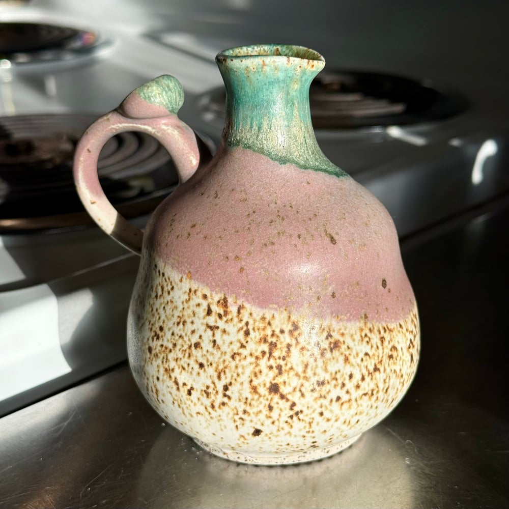 Image of OIL BOTTLE / 033
