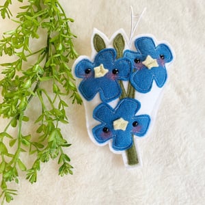 Image of Forget Me Not flower felt decoration