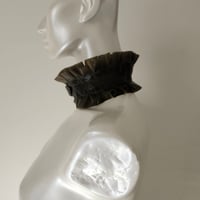 Image 5 of Fraise Ruffle Collar