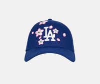 Image 1 of Takashi Murakami + MLB World Tour Tokyo Series 2025 New Era 9Twenty Dodgers Strapback Hat [2025]