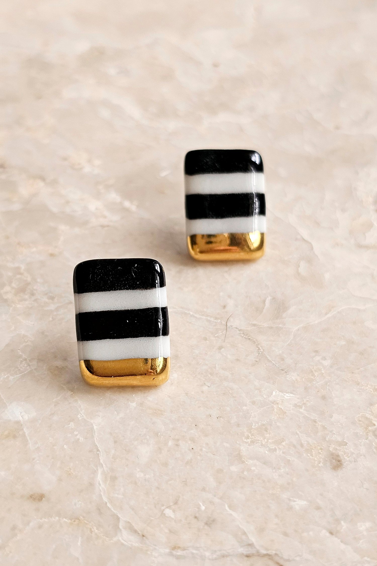 Image of GRACE BLACK Stripe Earrings