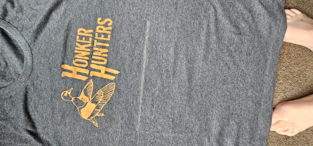Discounted Honker tee - (Fade line) limited size (L) Only
