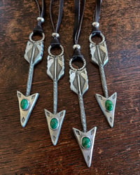 Image 4 of WL&A Handmade Large Sterling Silver Emerald Valley Arrow Pendants - Sz 4.25" 