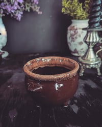 Image 2 of Little brown cauldron 