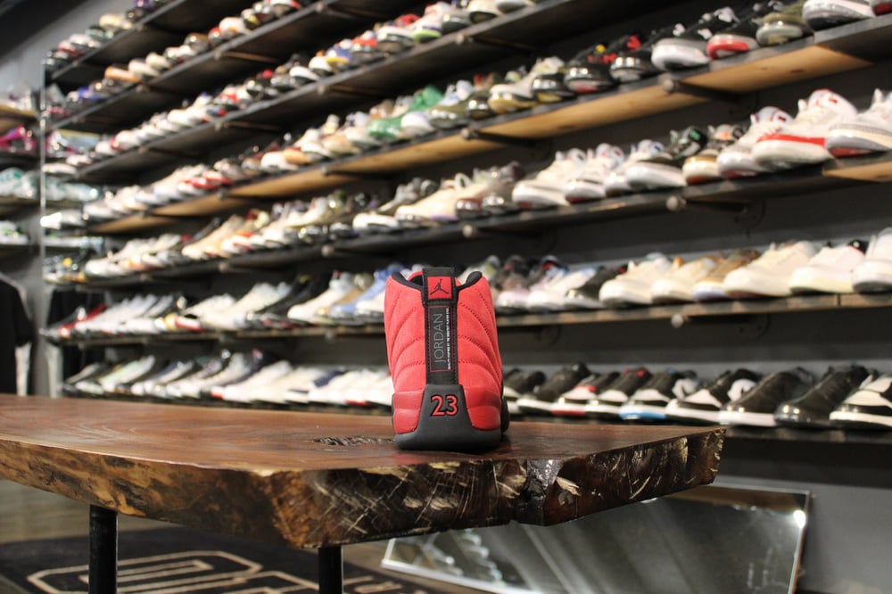AIR JORDAN XII (12) "VARSITY RED/BLK"