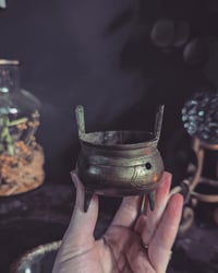 Image 1 of Tiny brass cauldron 