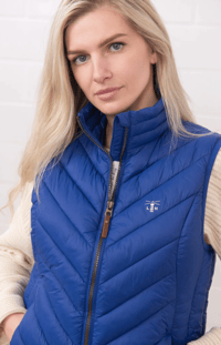 Image 2 of Laurel Gilet 