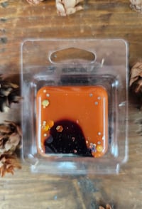 Image 13 of Roasted Pinecone Latte- A Rockytop Wax Works exclusive custom houseblend fragrance 