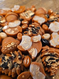 Image 7 of Roasted Pinecone Latte- A Rockytop Wax Works exclusive custom houseblend fragrance 