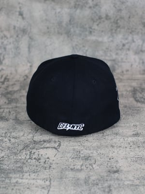 Image of Black NY Fitted