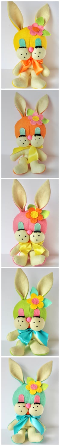 Image 3 of Retro Kitsch Felt Easter Bunny 