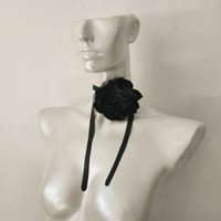 Image 3 of Floratine Floral Latex Necklace