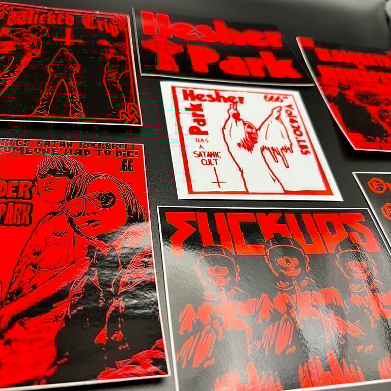 BLACK & BLOOD RED PACK Image 3