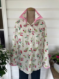 Image 4 of The Cream Tulip Shirt