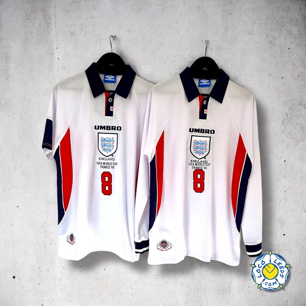 Image of ENGLAND 98 x BATTY