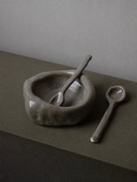 Image 3 of Assiette creuse / grise 