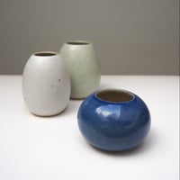 Image 2 of Petit vase blanc