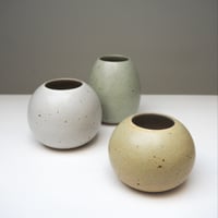 Image 4 of Vase blanc 